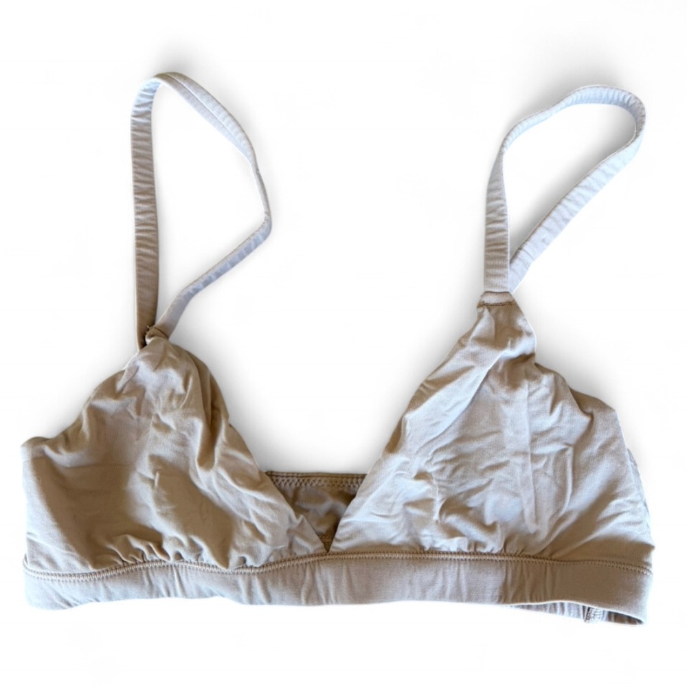 SKIMS Wireless Triangle Bralette in Clay